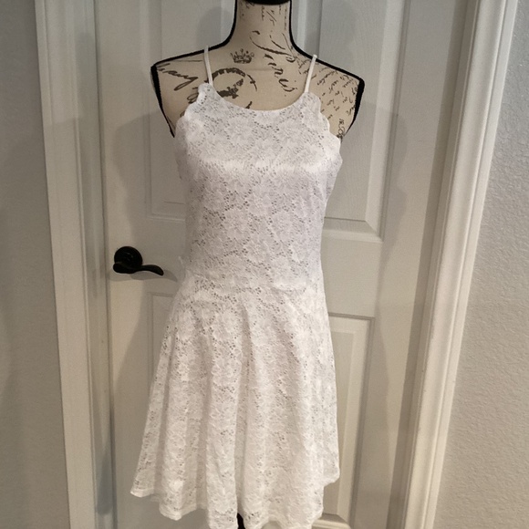 No Boundaries Dresses & Skirts - No Boundaries Lace High Neck Women Dress, Size 11-13, Color White